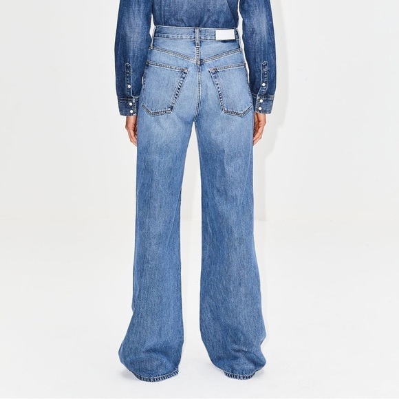 Re/Done 70s Ultra High Rise Stove Pipe wide Leg NWT SZ 30 - Picture 5 of 9